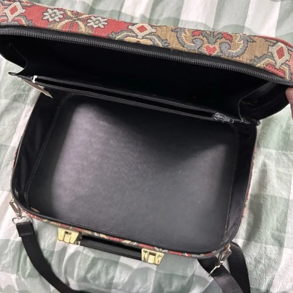 Vintage 80s 90s Y2K Needlepoint Tapestry Purse Handbag Structured Travel Case - Picture 10 of 15